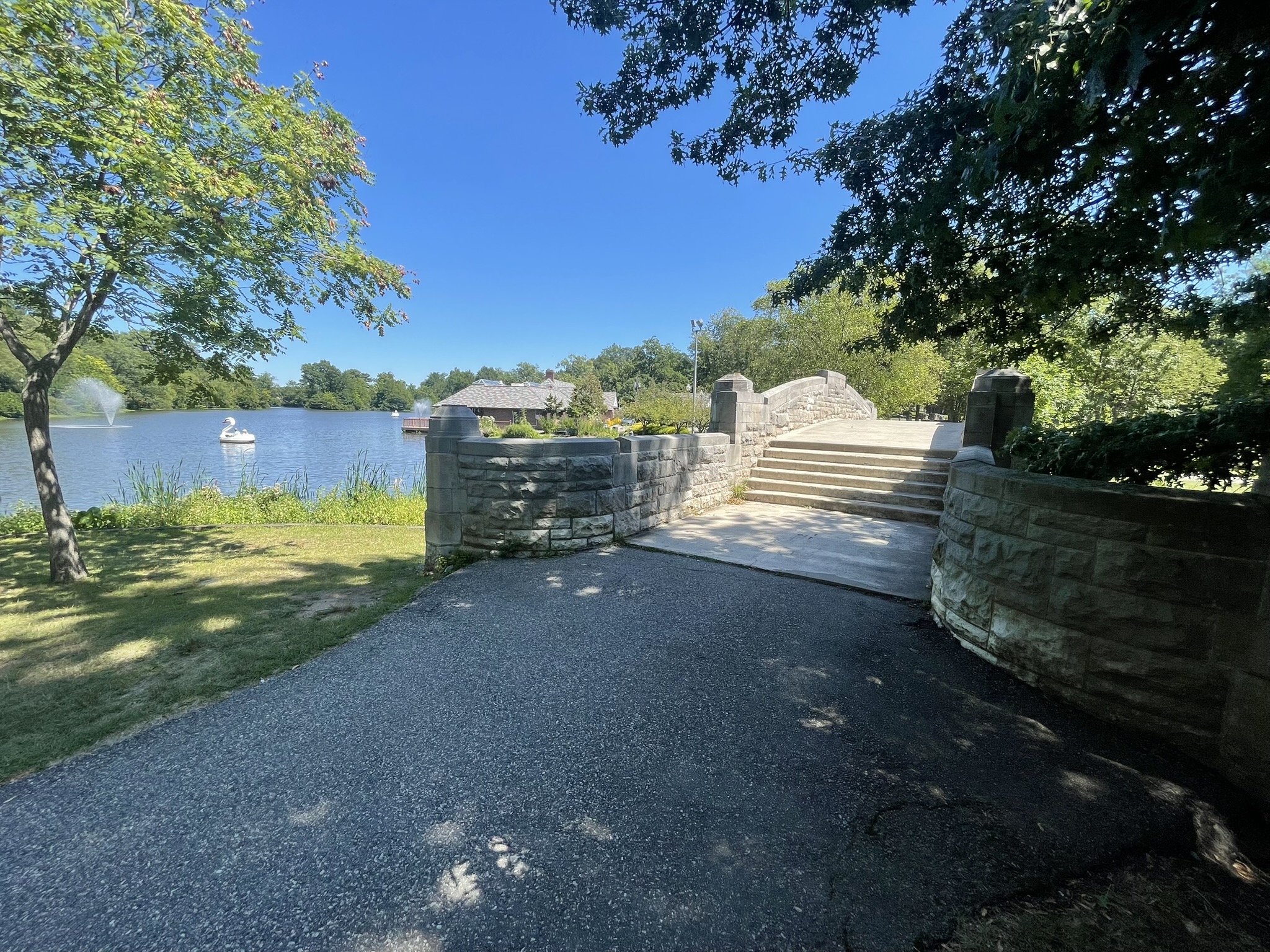 Verona Park Bridge and Lake